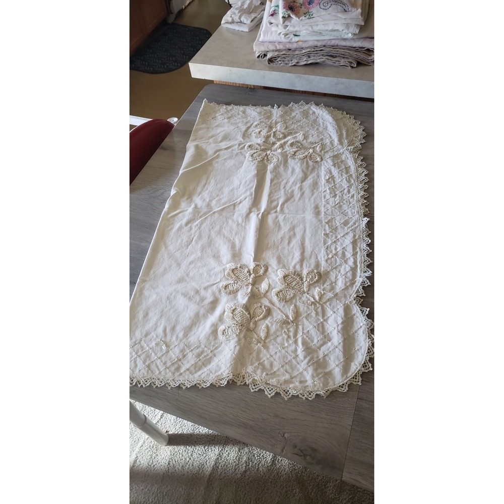Vintage White Floral Embroidered Linen Table Runner Lace Trim Dresser Scarf